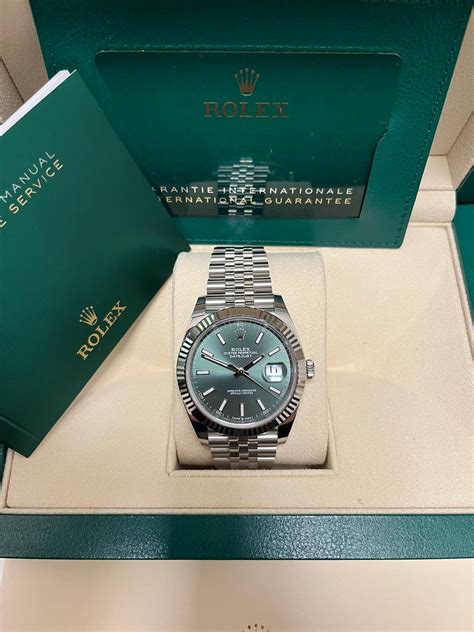 rolex goud met groene plaat|Rolex Daytona Witgoud horloges .